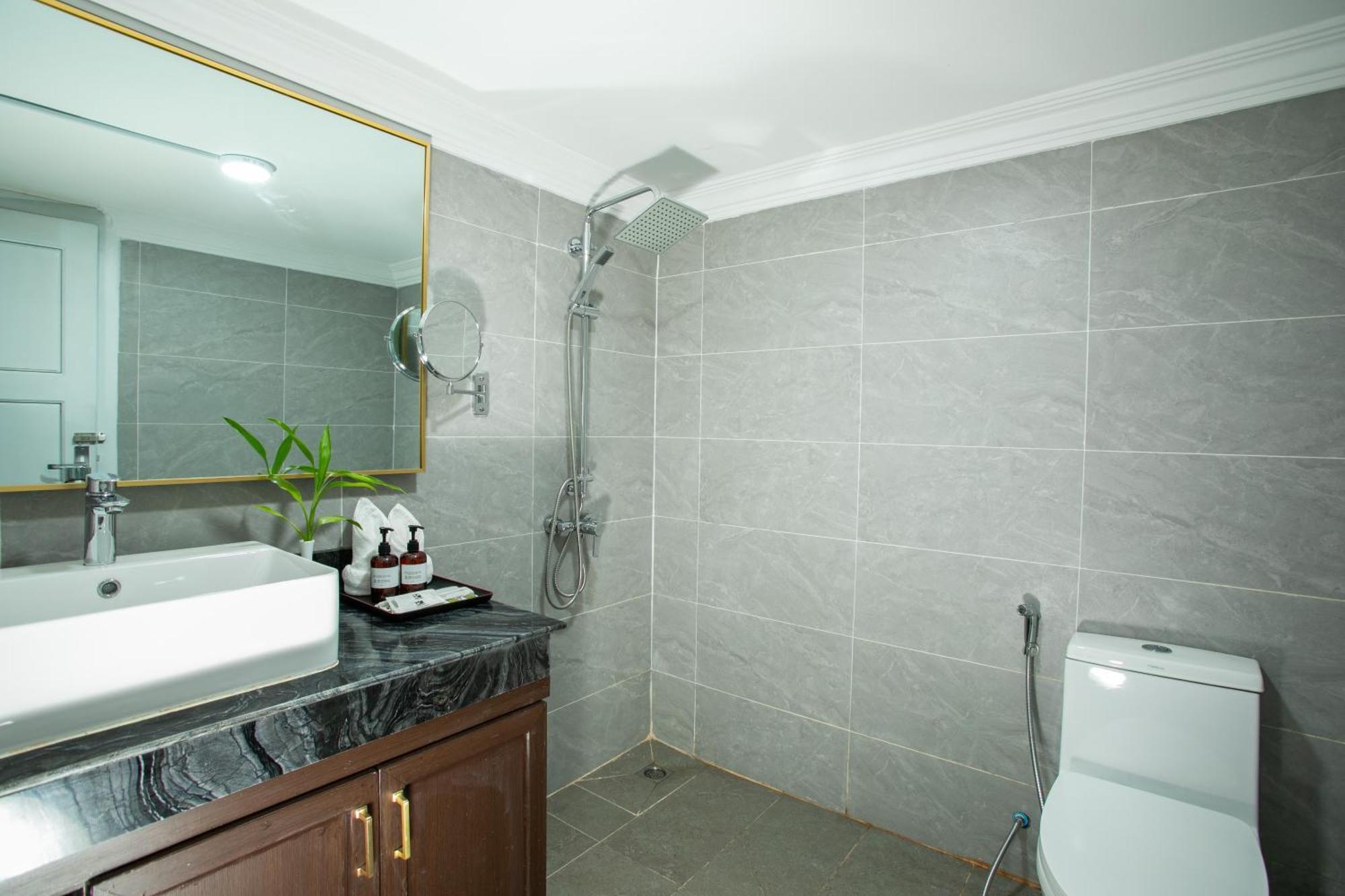 Cambana Poipet Hotel Room photo