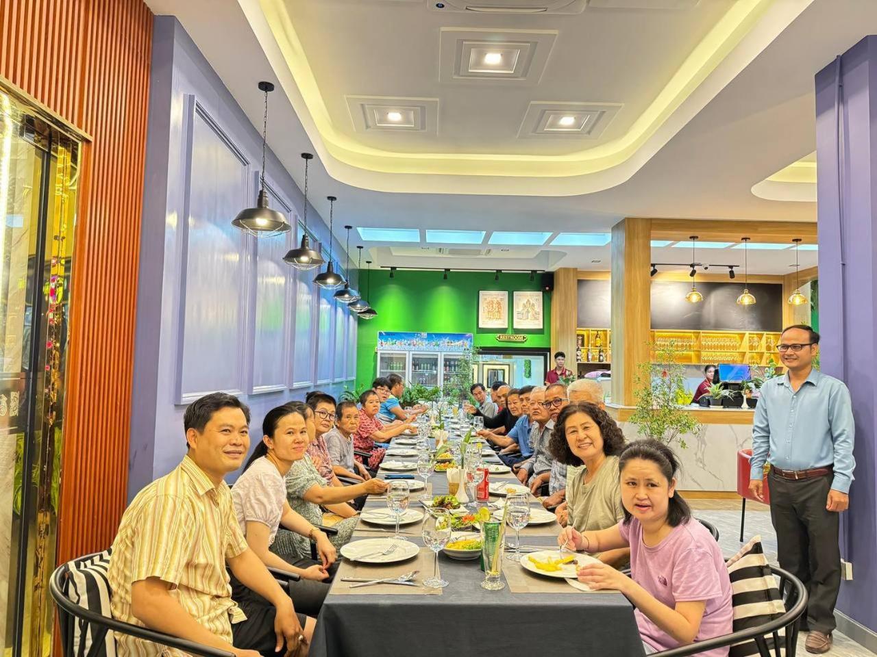 Cambana Poipet Hotel Exterior photo